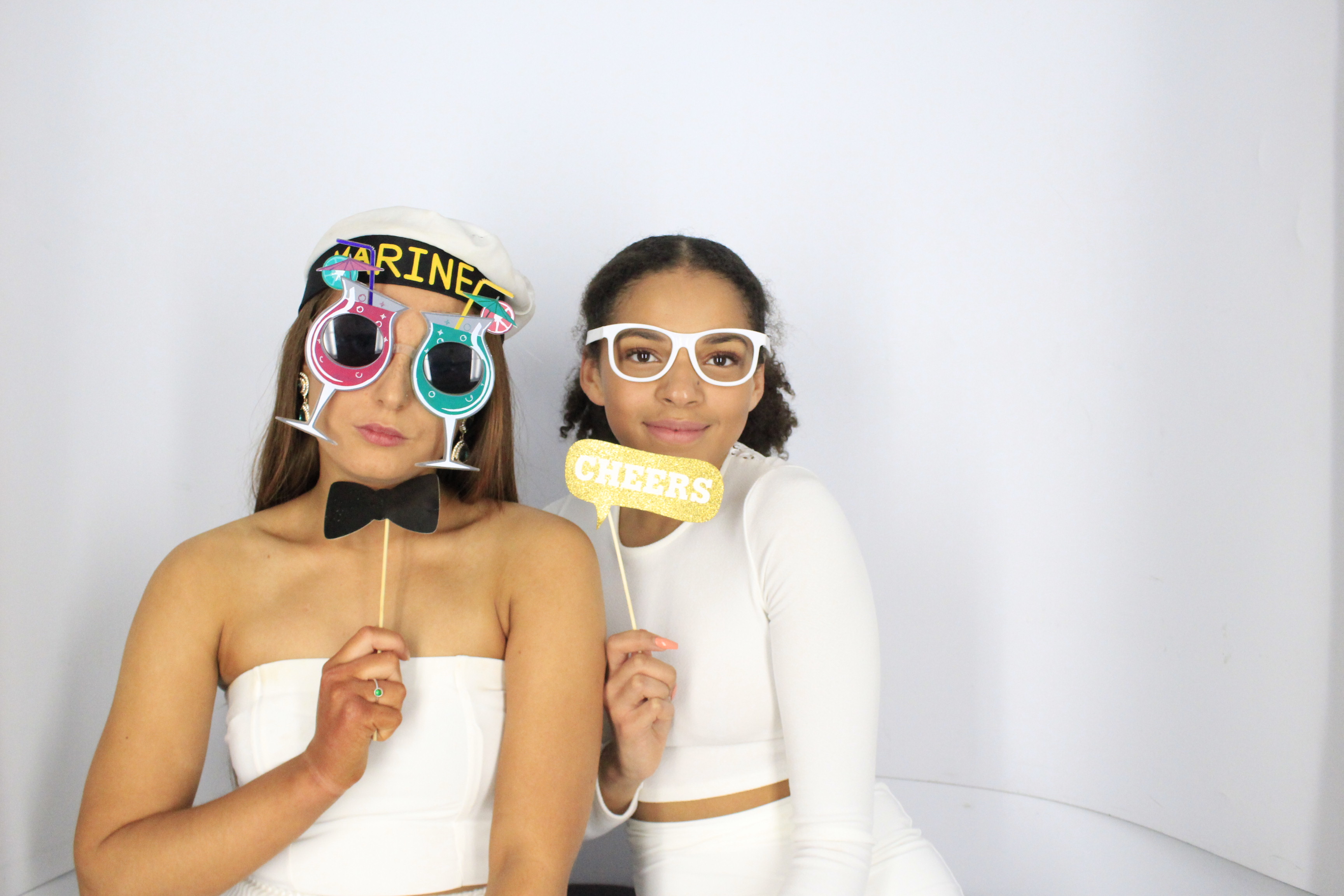 Issy & Alice's 18th Birthday Party | View more photos from the event at gallery.myphotoboothexperience.co.uk/u/MyPhotoBoothExperienceLtd/Issy-Alices-18th-Birthday-Party